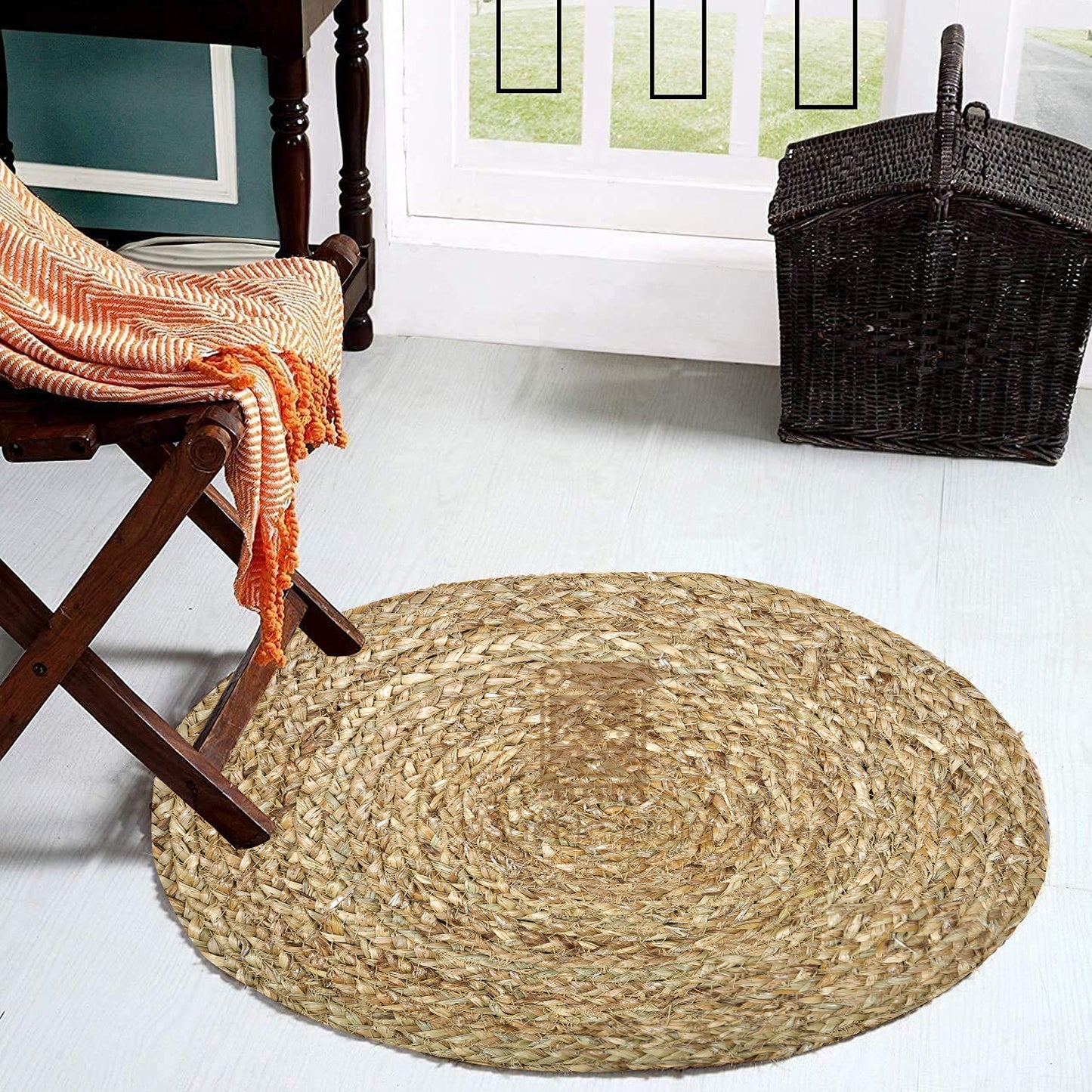 Coastal Breeze Round Water Reed Rug - Natural Serenity for Your Living Space