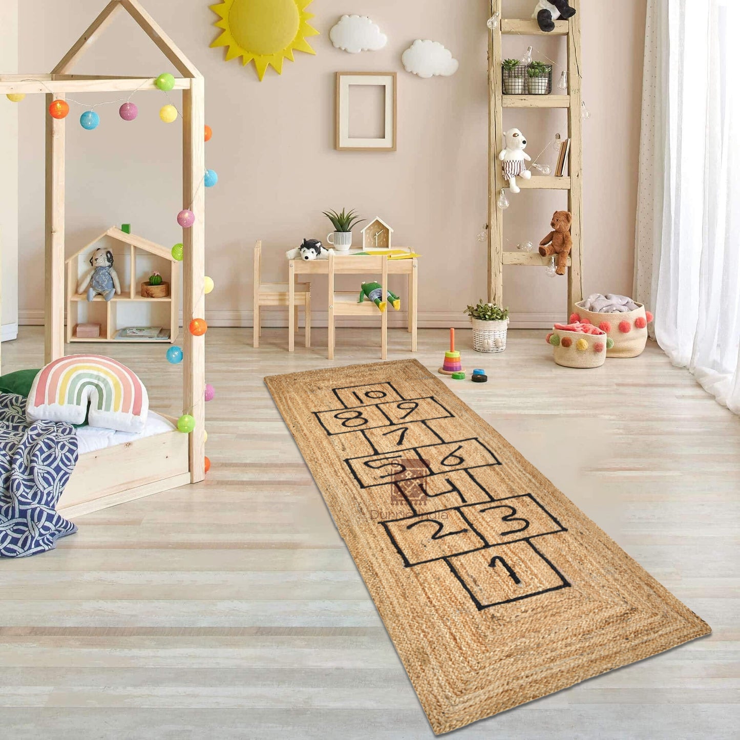 Farmhouse Hopscotch Jute Accent Rug